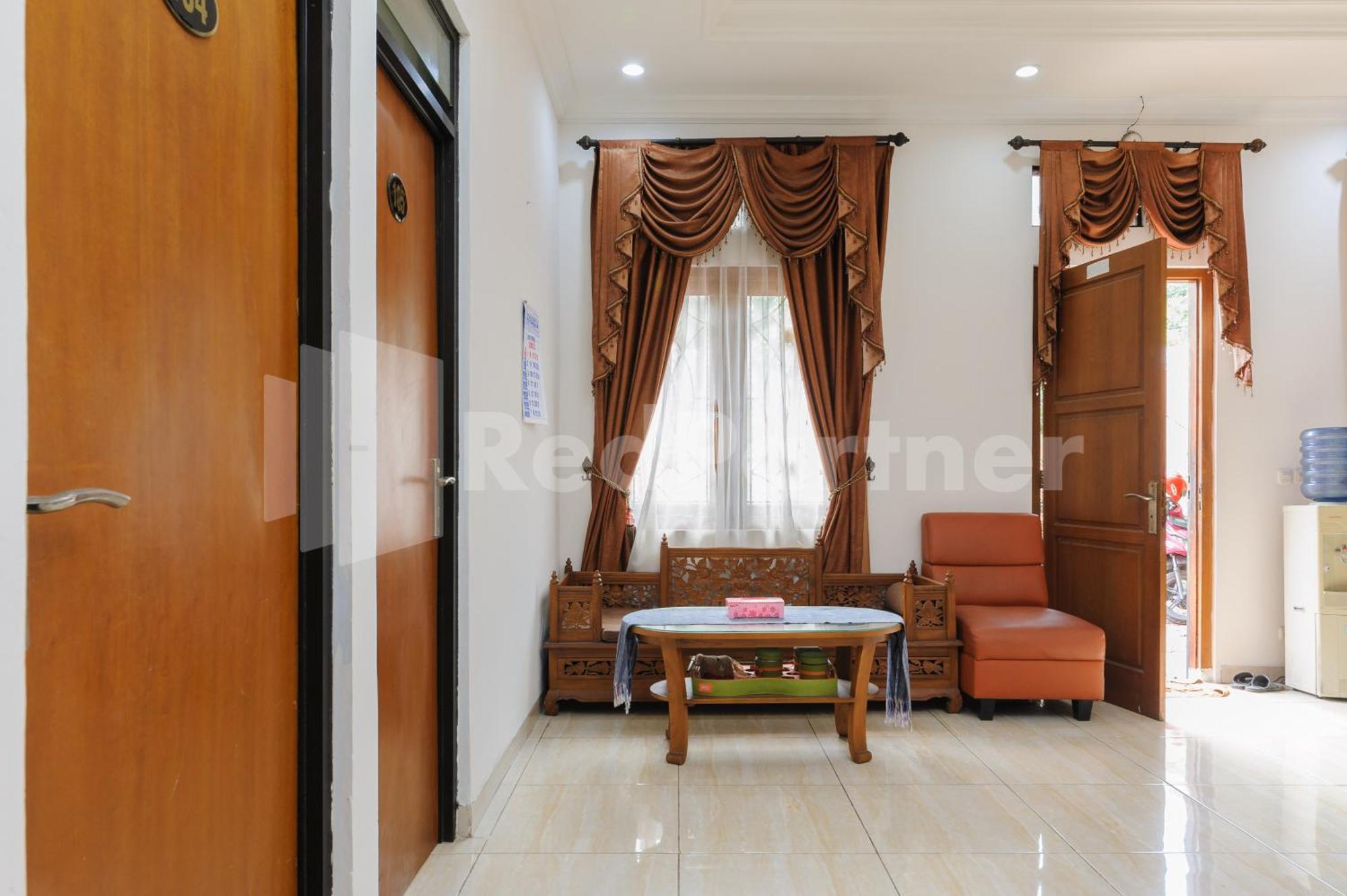 Pondok Cimanggu Syariah Mitra Reddoorz Bogor Dış mekan fotoğraf